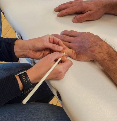 Handrehabilitation & Narbenbehandlung